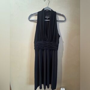 Jones Wear Black Sleeveless Dress